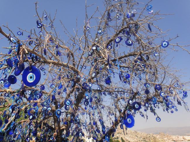 ナザールボンジュ