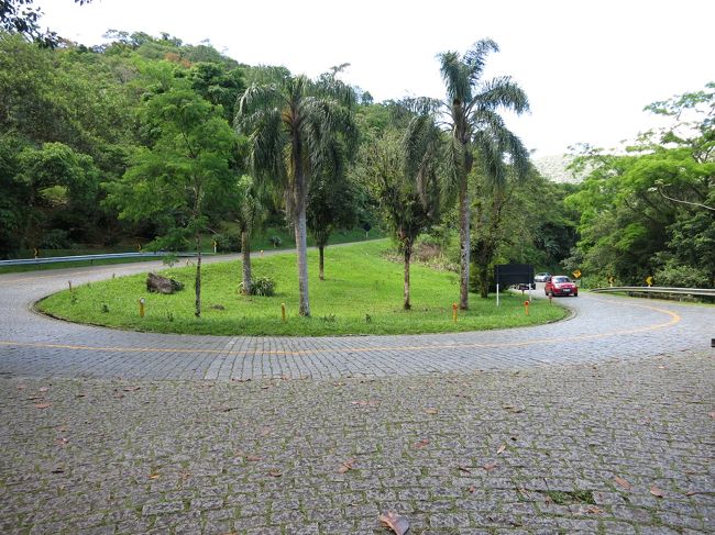 石畳はツルツルです。