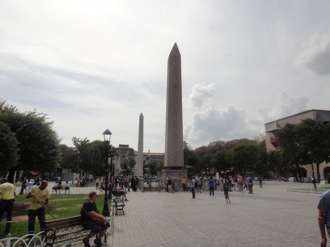 オベリスク。<br />