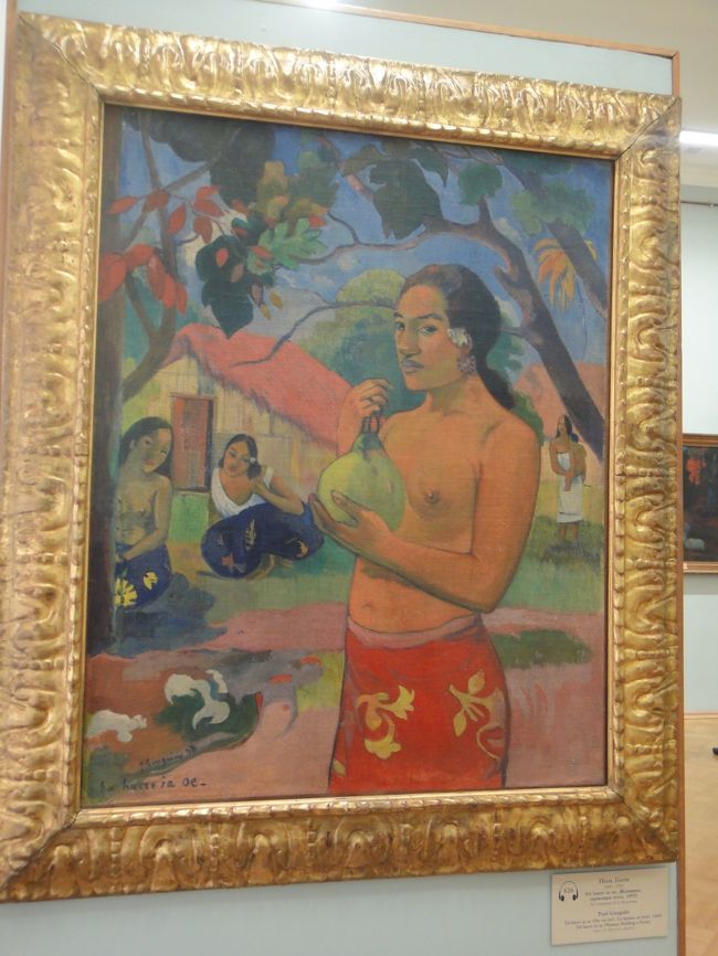 これはさすがに知っている。ゴーギャンの果実を持つ女だ。結局私なぞ誰でも知っているような有名な絵画しかわからないのである。ここまで来ておいてもったいない話である。<br /><br />