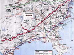 大山街道の地図です。

甲斐の国に向か甲州街道と、太平洋側の東海道の中間に位置していることがわかります。