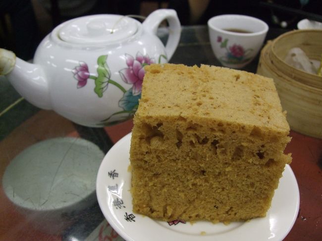 マーライコウ<br /><br />食べてないけど粥（ワゴンで来ない注文メニュー）、炊き込みご飯（の人が多かった。これはワゴン）、焼味（チャーシュー盛り合わせ）なんかも良さげ。安いし、地元の人が羨ましい。