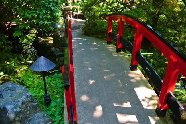 赤い橋とかもある。<br /><br />
