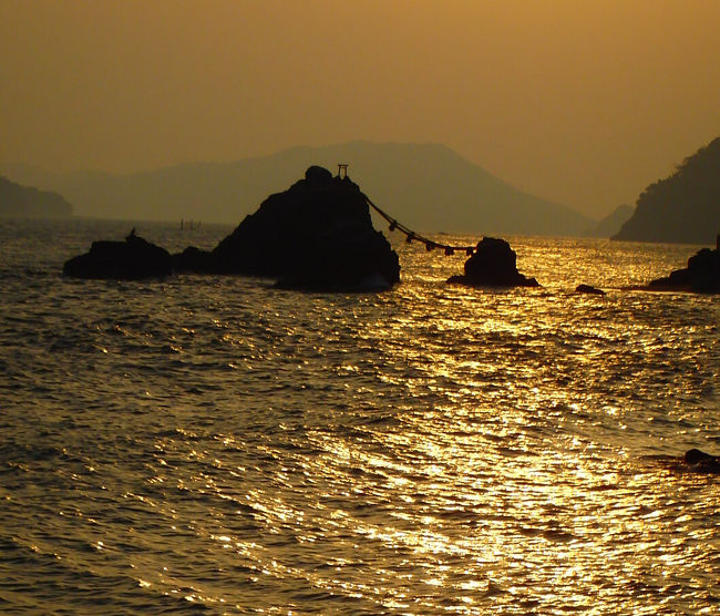 夫婦岩は3度輝く（二見浦）』二見浦(三重県)の旅行記・ブログ by 隠居