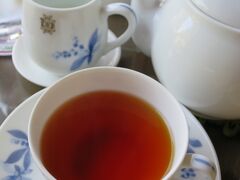 12:30　ケーキセット＆ミックスサンドイッチセット＠奈良ホテル　ティーラウンジ