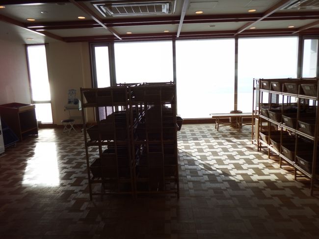 でもまぁ〜、アルコールも入ってグッスリ眠った後はあさ〜〜〜！<br />朝湯で、上記の写真を撮影