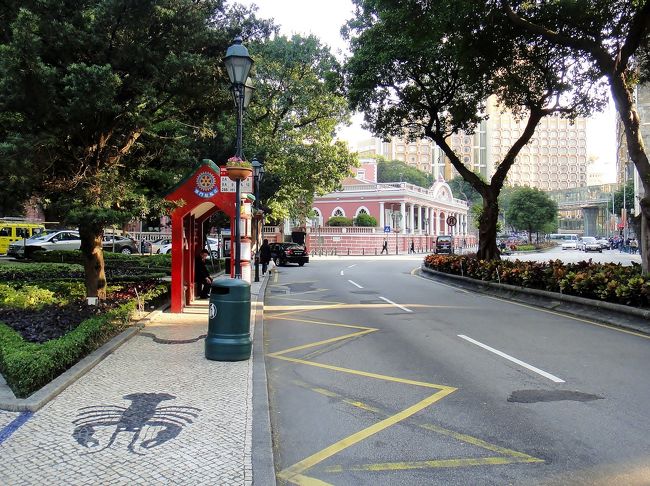 やっとリスボアホテル付近まで戻ってきた。<br />