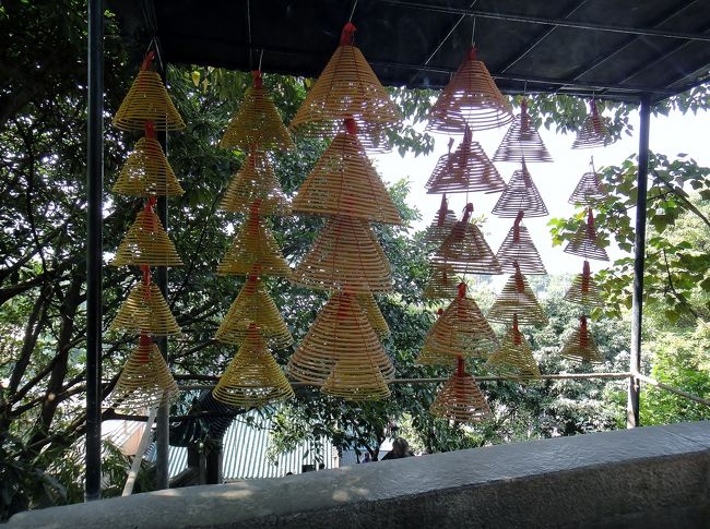 ここももちろん混雑。