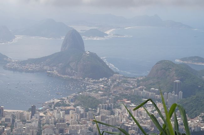 ポン・ジ・アスーカルをズームアップ。