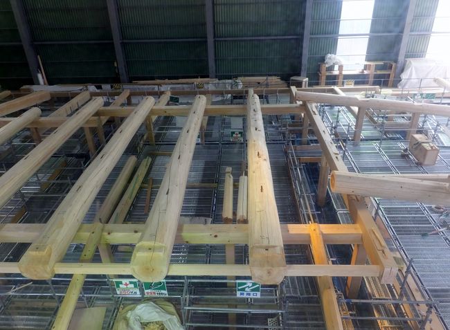 ３階位の高さから見ています