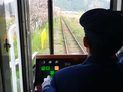 わぉ〜♪ココだっ!!
以前バイクツーリングで見つけた景色。
谷汲口駅〜木知原駅の間、木知原駅近くでした。