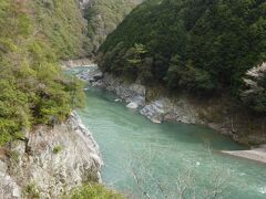 展望スポットから保津峡の景色