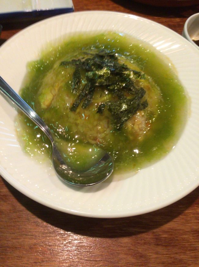 こちらで有名なのが「アーサーのあんかけチャーハン」<br /><br />アーサーはお味噌汁でしたか食べたことがないので、初挑戦でしたが、美味しかったです。<br />