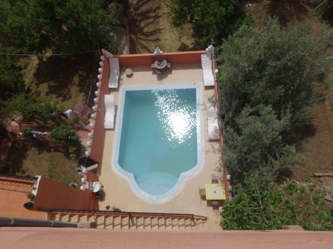 ダールだからと侮るなかれ。<br /><br />プール完備なのよ。<br /><br />1泊と言わず２〜３泊したかったなあ。