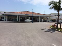 石垣島離島ターミナルの外観。