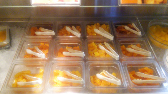 さ！朝食！<br />ビュッフェです。みかんがいっぱい！！！<br />全種類頂きました！