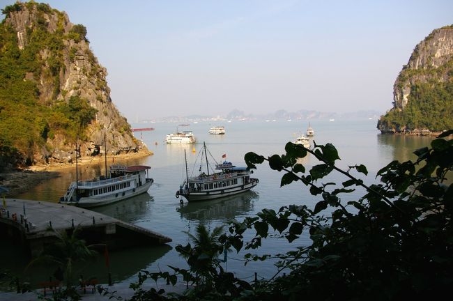 途中鍾乳洞のある場所へ寄ります。