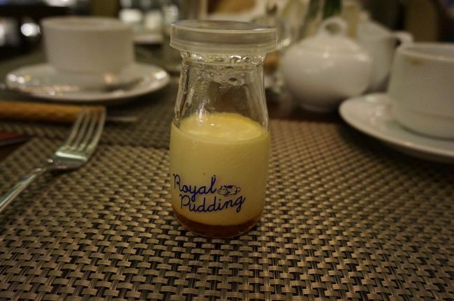 プリンもホームメイド。<br />しかもプリンも1種類でなくフルーツプリンとかもありました。