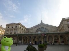 Paris Est駅

サン･ラザール駅といい、昨日のリヨン駅といい、ＴＧＶ停車駅は立派だなぁ〜