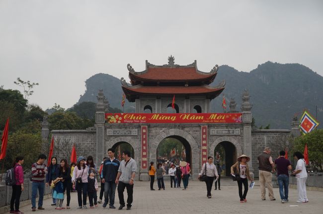 ホアル―は968年に皇位についたディン・ティエン・ホアンが都としたところ。