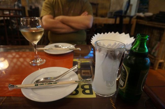 ビールを頼んだら冷え冷えジョッキを出してくれました。<br />こんなところが嬉しいですね。