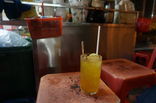 チャー・チャイン。<br />すごくさっぱりして美味しかったです。<br />お腹も壊さなかったですよ。