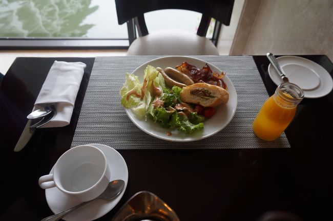 ほら、こんな感じ。<br />旦那のオレンジジュース....