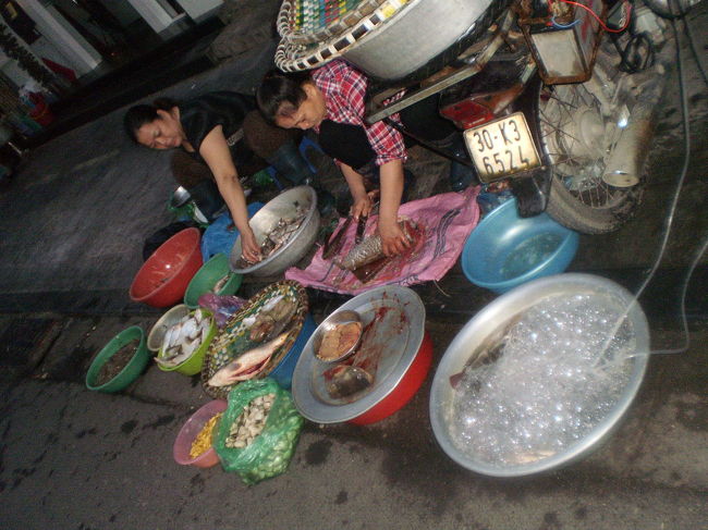 ホテルの前の早朝の風景