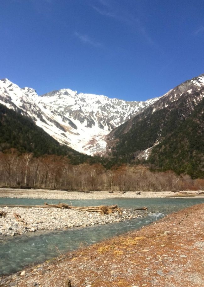 小梨平はのんびりするのに<br /><br />ちょうどいい感じです♪ヽ(´▽｀)/<br /><br />私はよくベンチで寝てます･・・