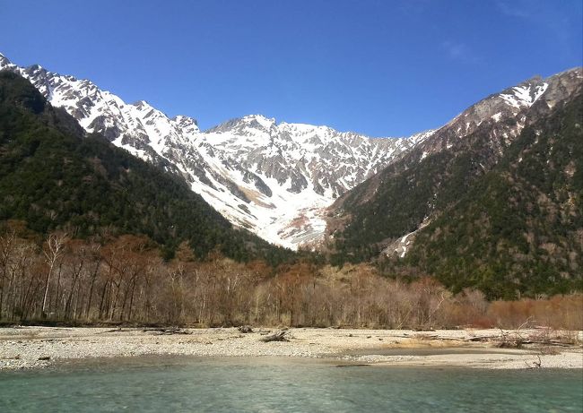 昨年は穂高連邦に登ってないけど、<br /><br />またそのうち登るよ〜！<br /><br />大好きです穂高(*´∀`)♪