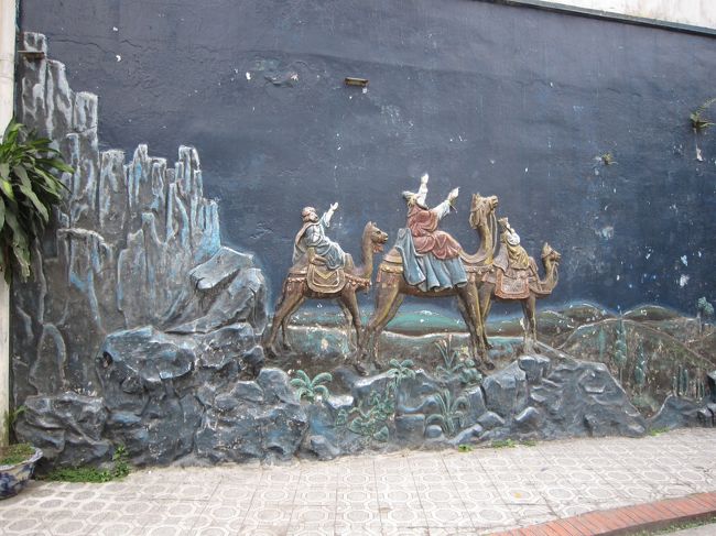 壁画？彫刻？<br />ちょっとヨーロッパ風です。