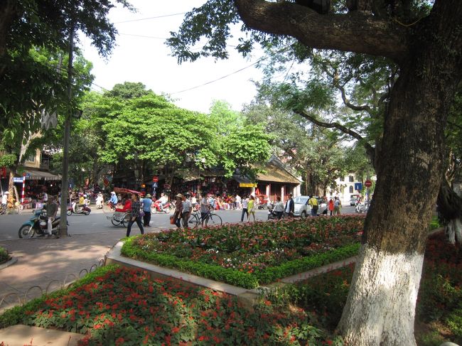 湖のまわりもきれいに整備されて、観光地を意識してるのかな？