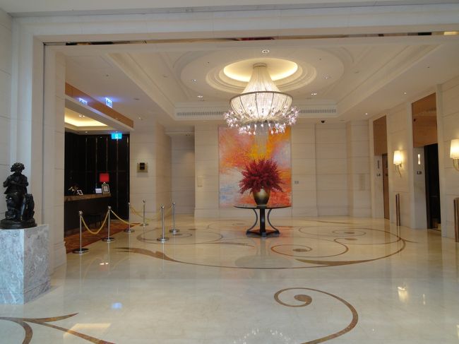 交通の便がよく、まだ新しく快適なホテルでしたよ。