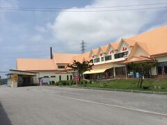 どっか行かなきゃ
オキハムの黒糖工場見学

その時は作ってなかったので残念。