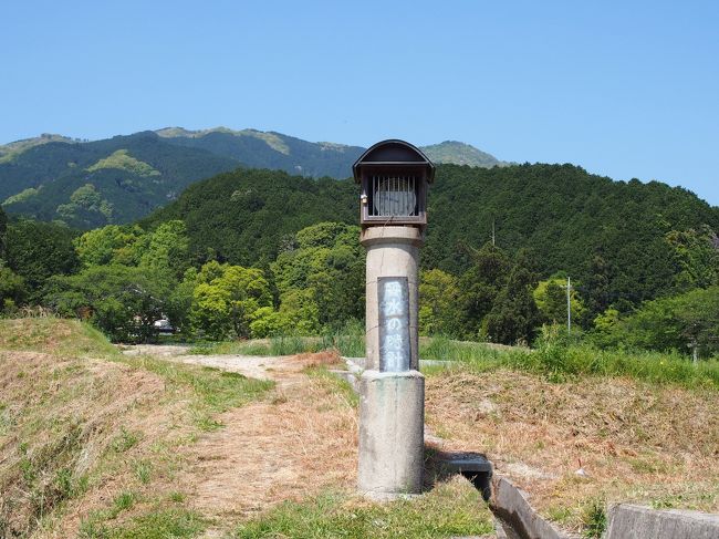 ・・・。<br /><br />遺跡的なものを期待していただけに、意外と近代物で予想外。