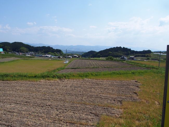 この辺りを風の森というのかな・・・<br /><br />兎にも角にも、当初予定していた行程クリアー！！<br /><br />達成感を味わう前にバス停を探しに右往左往。<br /><br />バスの到着時刻まであと３分しかない！