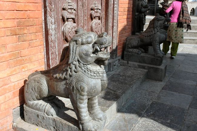 スワヤンブナートの境内に…