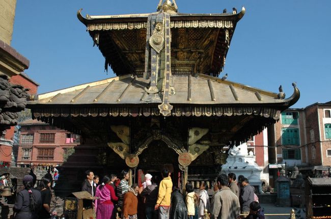 スワヤンブナートの境内に…