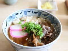 こちらが山本うどんさんでみんなが頼んでいた肉うどん（650円）

さすが本場の讃岐うどんだけあって美味しかったー！
お肉もちょっと甘めの味付けでペロっと完食。