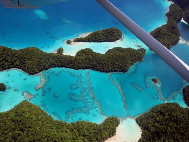 空からのパラオは絶景だった』パラオ(パラオ)の旅行記・ブログ 空からのパラオは絶景だった』パラオ(パラオ)の旅行記・ブログ