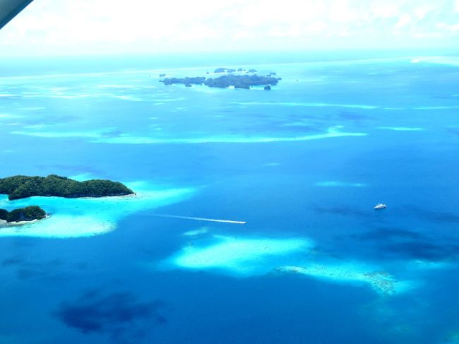 空からのパラオは絶景だった』パラオ(パラオ)の旅行記・ブログ 空からのパラオは絶景だった』パラオ(パラオ)の旅行記・ブログ