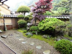 かなり雨も強くなってきたので、旧河島家住宅に入ります。