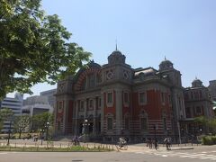 梅田から歩いて北浜へ。北浜といったら大阪市中央公会堂。大好きな建物。