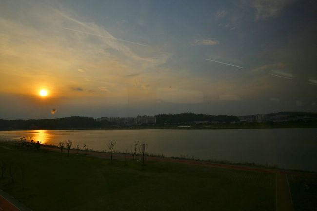 日も暮れてきました。