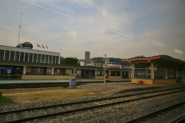 18時23分 ３分遅れで安東（アンドン）駅に到着しました。