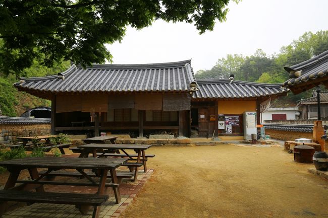 ここで食事ができるのでしょうか？