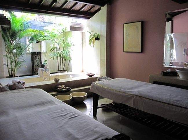 スパのお部屋。<br />素敵なお部屋でした。<br /><br />サービスのマッサージしかしなかったけど、すっごく気持ち良かった(о´∀`о)