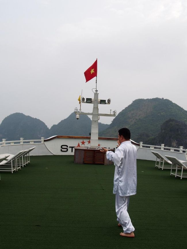 先生の動きは滑らかです。