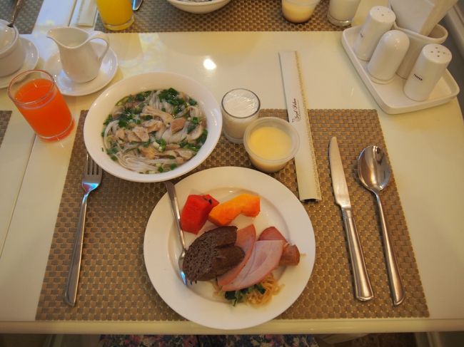 あっとゆうまに最終日。朝ごはんはビュッフェ！とやっぱりフォー♪<br />フォーはビーフかチキンか選べて、チキンにしました(・∀・)