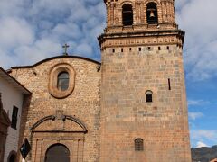 コリンカンチャへ来ましたが、外から見るだけ。

いやはや、勇ましい。